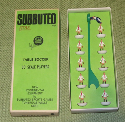 Subbuteo heavyweight team - subbuteo, hw