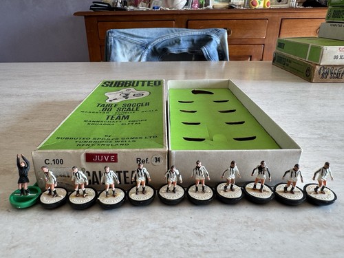 Squadra subbuteo juventus - squadra,