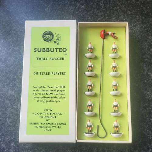 Subbuteo heavyweight ref - subbuteo,